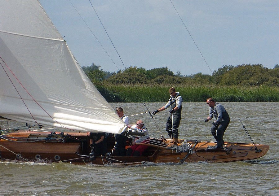 Натиснете снимката за да я уголемите

Име:33 (1).JPG
Прегледи:1
Размер:208.4 КБ
ID:5797016