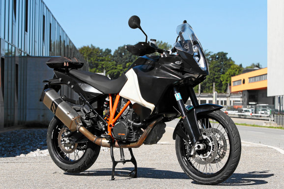 Натиснете снимката за да я уголемите

Име:KTM_1190_Adventure_Enduro_040.jpg
Прегледи:1
Размер:73.4 КБ
ID:5407945