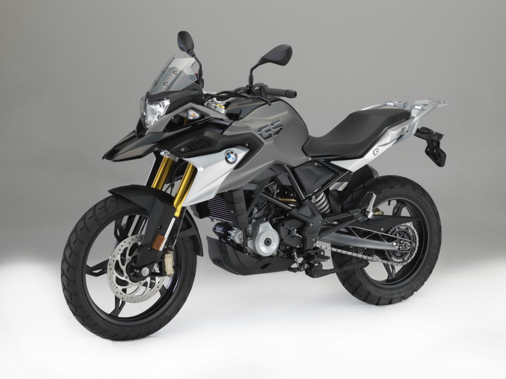 Натиснете снимката за да я уголемите

Име:cw1116-2017-bmw-g-310-gs-image-07_2.jpg
Прегледи:1
Размер:86.1 КБ
ID:5747955