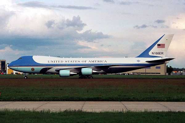 Натиснете снимката за да я уголемите

Име:air-force-one-tail-number.jpg
Прегледи:1
Размер:22.4 КБ
ID:5457673