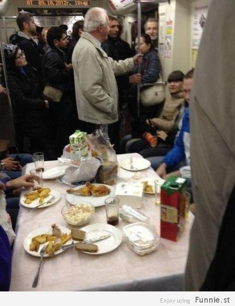 Натиснете снимката за да я уголемите

Име:meanwhile_in_russia_part_4_640_58.jpg
Прегледи:1
Размер:50.9 КБ
ID:5556538