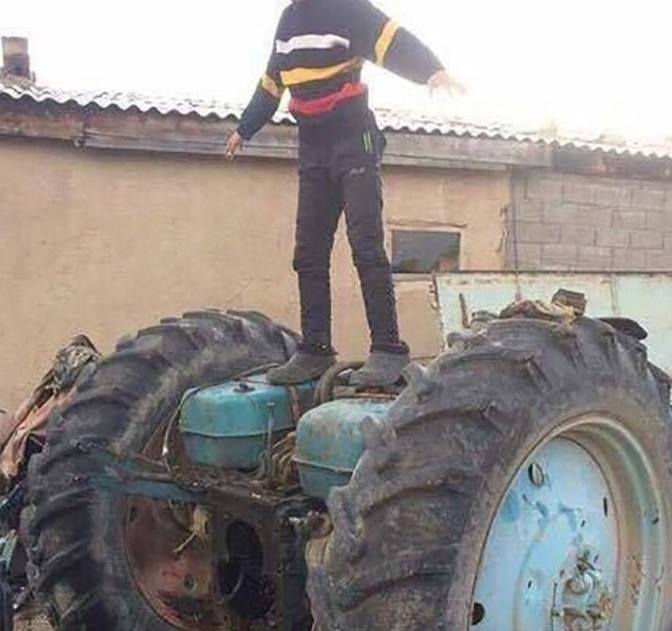 Натиснете снимката за да я уголемите

Име:19059682_1572611482772020_7893698455927482961_n.jpg
Прегледи:1
Размер:47.5 КБ
ID:5756611
