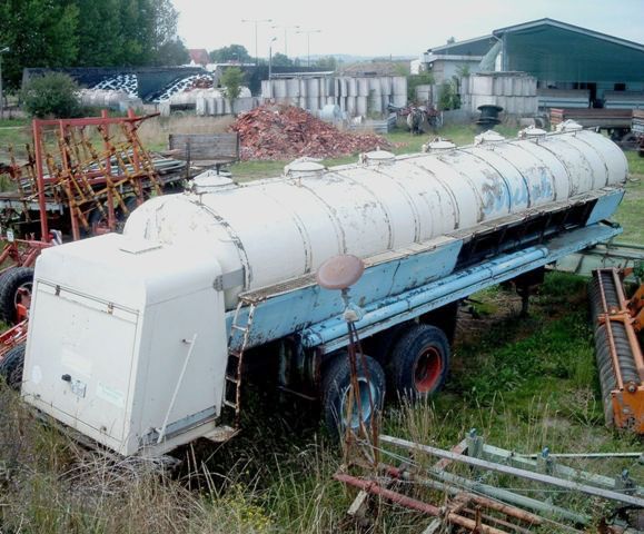 Натиснете снимката за да я уголемите

Име:Kopie von Milch Sattel 2a_05.jpg
Прегледи:1
Размер:77.2 КБ
ID:5547910
