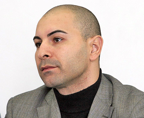 Натиснете снимката за да я уголемите

Име:gulubin_boevski.jpg
Прегледи:12
Размер:42.8 КБ
ID:6516851