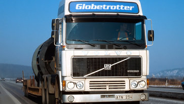 Натиснете снимката за да я уголемите

Име:1860x1050-volvo-trucks-global-about-us-history-1970s-globetrotter-teaser3.jpg
Прегледи:1
Размер:26.3 КБ
ID:5801892