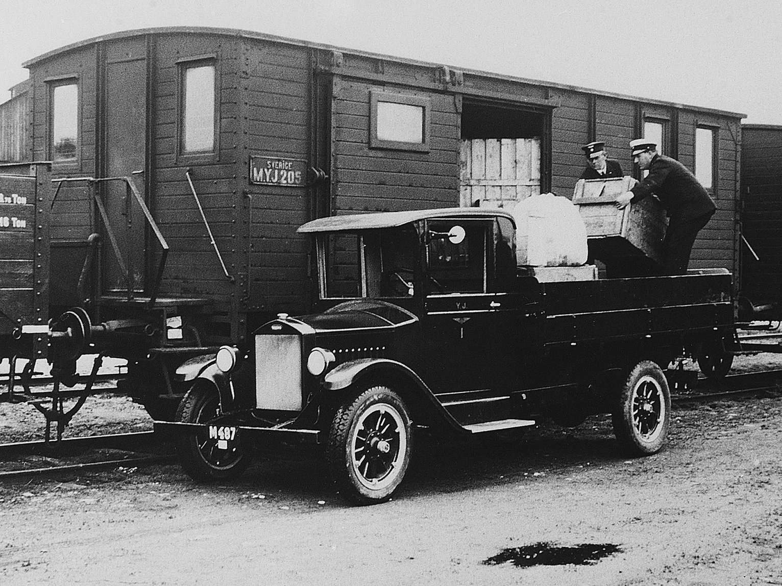 Натиснете снимката за да я уголемите

Име:1920x1440-volvo-trucks-global-about-us-history-1920s-hero-hero-mobile@2.jpg
Прегледи:1
Размер:459.0 КБ
ID:5801861