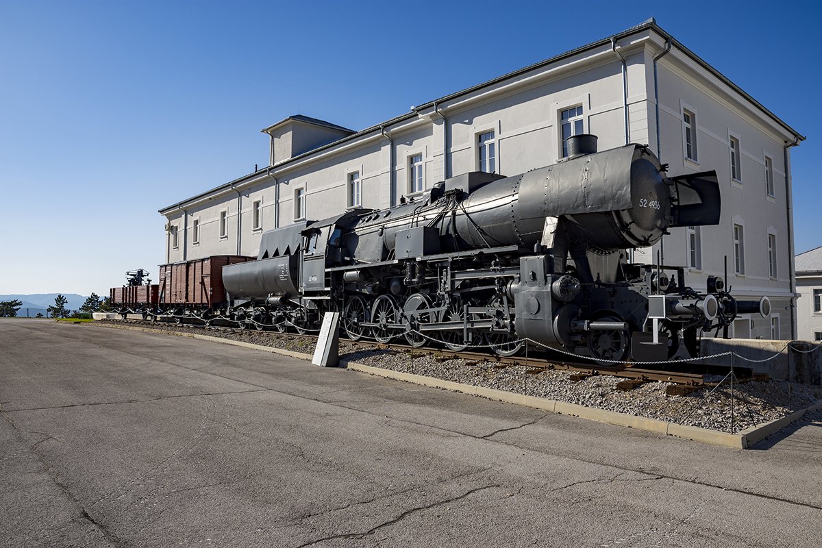 Натиснете снимката за да я уголемите  Име:DSC_6430.jpg Прегледи:0 Размер:243.8 КБ ID:6540004