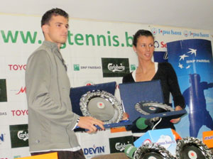 Натиснете снимката за да я уголемите

Име:ceci-grisho-nagradi-new.jpg
Прегледи:1
Размер:44.8 КБ
ID:6512257