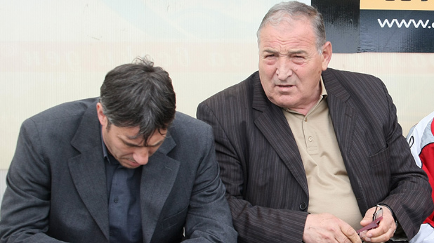 Натиснете снимката за да я уголемите

Име:a.zafirov i penev.jpg
Прегледи:1
Размер:87.9 КБ
ID:6513413