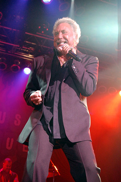 Натиснете снимката за да я уголемите

Име:398px-Tom_Jones_concert.jpg
Прегледи:1
Размер:49.3 КБ
ID:6514714
