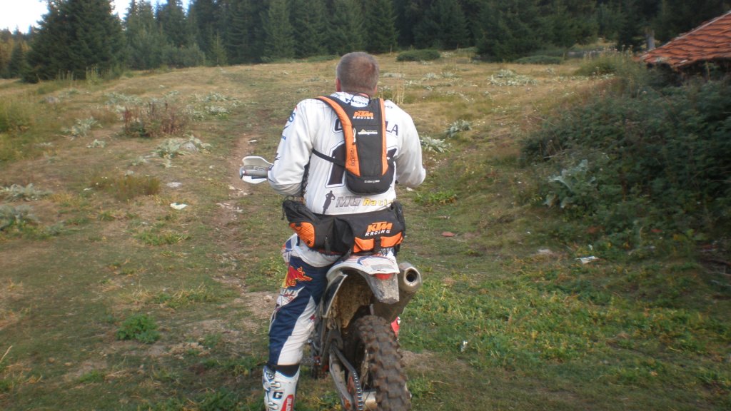 Натиснете снимката за да я уголемите

Име:P8180771.jpg
Прегледи:2
Размер:131.8 КБ
ID:5400689