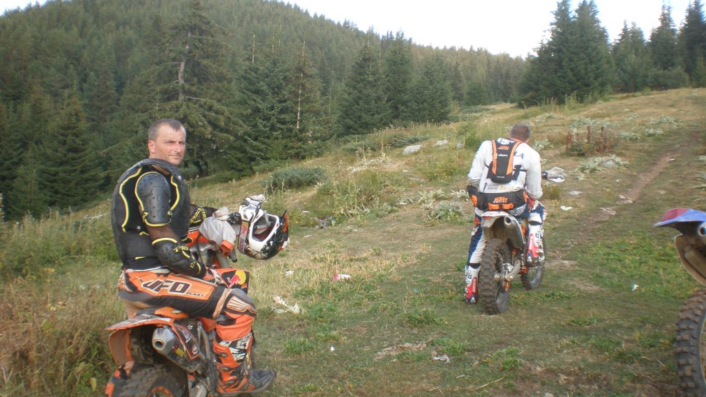 Натиснете снимката за да я уголемите

Име:P8180774.jpg
Прегледи:2
Размер:150.3 КБ
ID:5400692