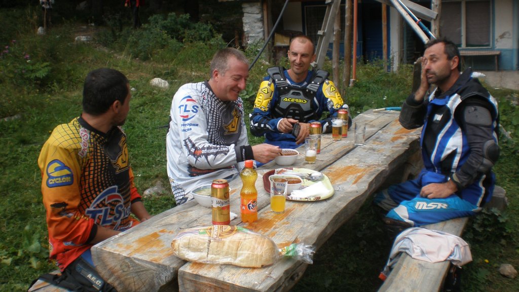 Натиснете снимката за да я уголемите

Име:P8180721.jpg
Прегледи:2
Размер:139.1 КБ
ID:5400468