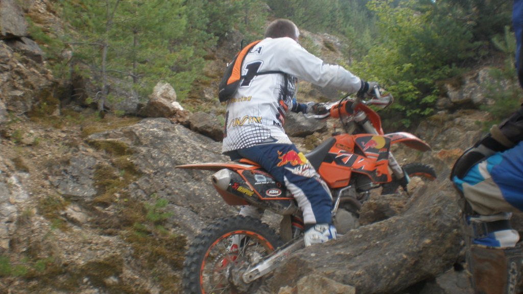 Натиснете снимката за да я уголемите

Име:P8180730.jpg
Прегледи:2
Размер:122.1 КБ
ID:5400573