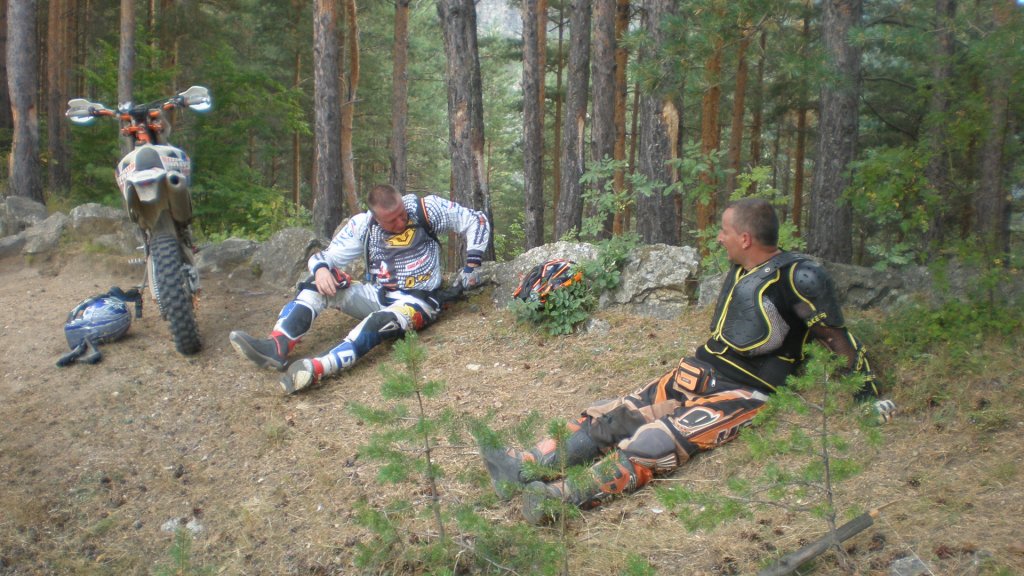 Натиснете снимката за да я уголемите

Име:P8180751.jpg
Прегледи:2
Размер:161.8 КБ
ID:5400668