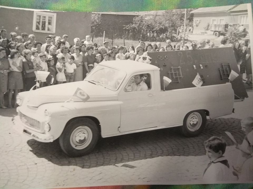 Натиснете снимката за да я уголемите

Име:71077662_397056824556409_1399211718386647040_o.jpg
Прегледи:1674
Размер:100.6 КБ
ID:6597927