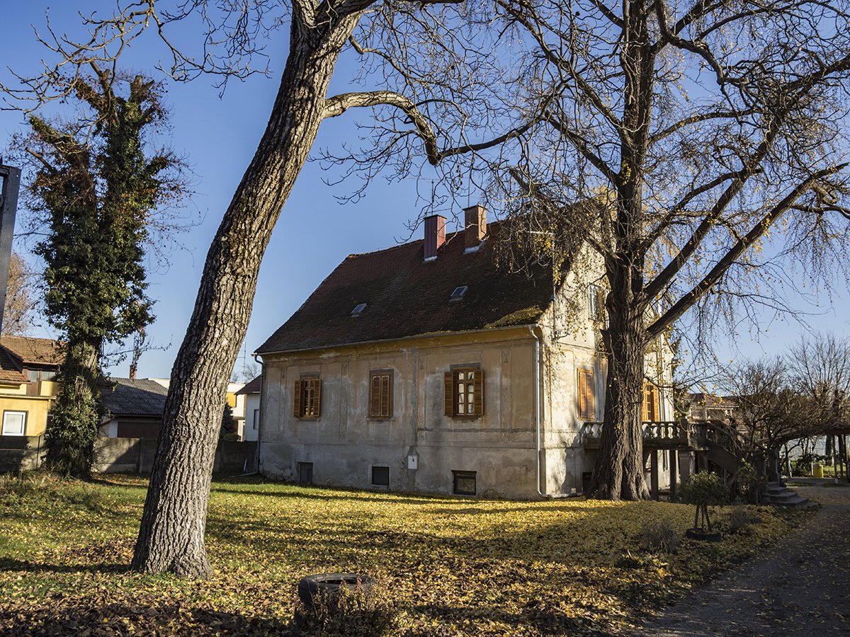 Натиснете снимката за да я уголемите  Име:PB300145.jpg Прегледи:0 Размер:455.8 КБ ID:6598232