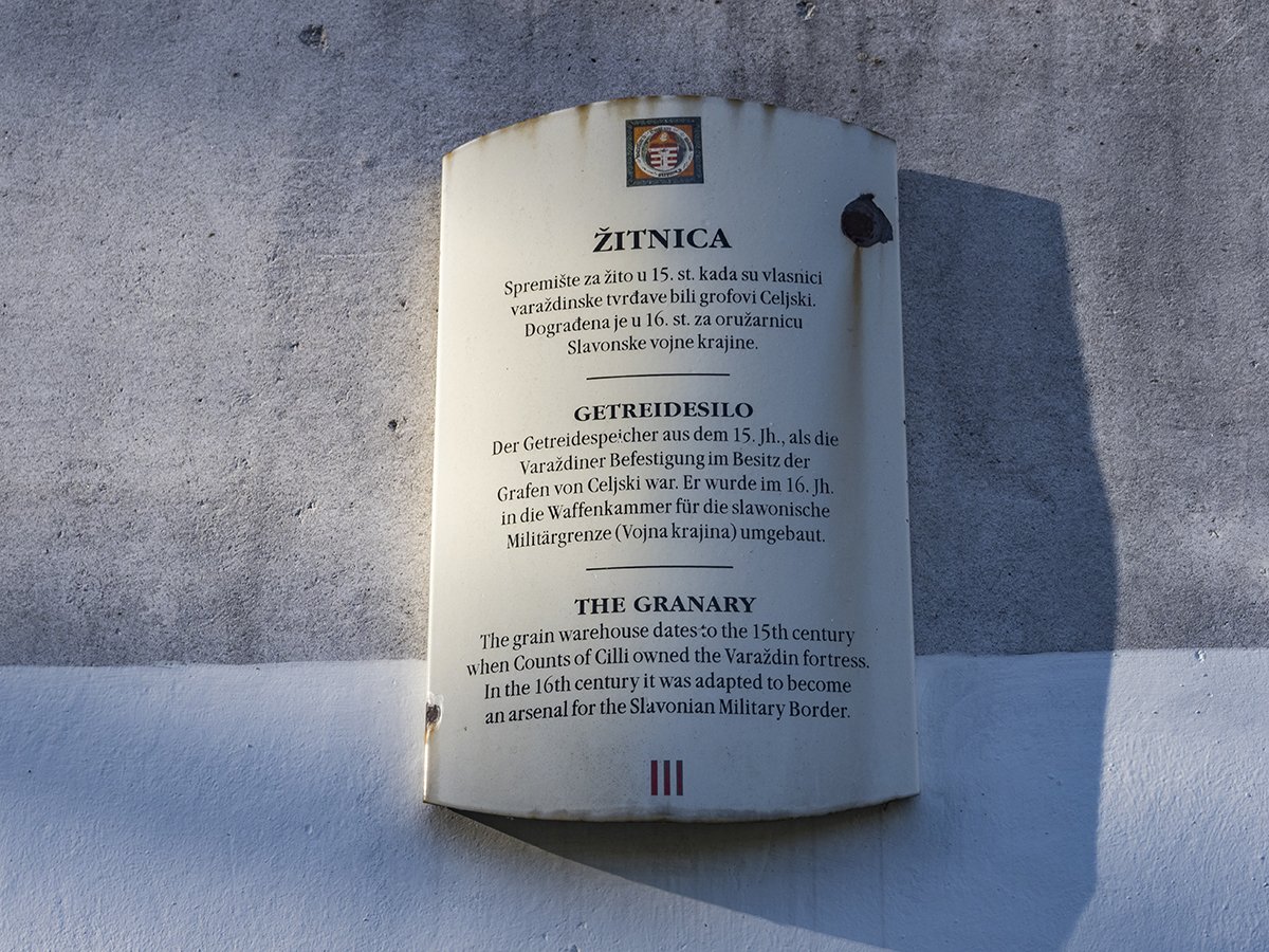 Натиснете снимката за да я уголемите  Име:PB300168.jpg Прегледи:0 Размер:275.0 КБ ID:6598243