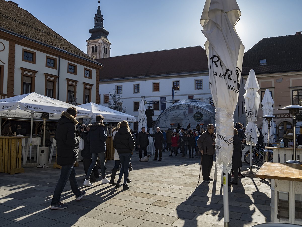 Натиснете снимката за да я уголемите  Име:PB300252.jpg Прегледи:0 Размер:229.7 КБ ID:6598299