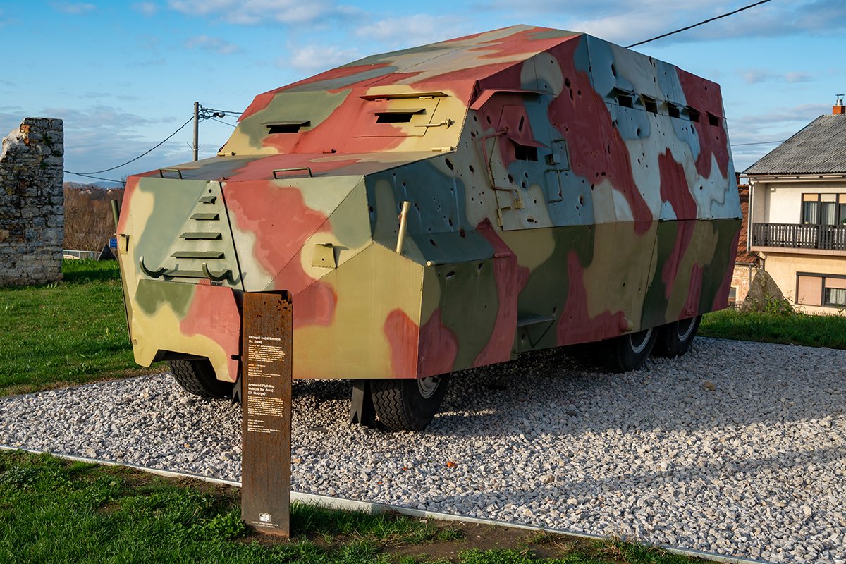 Натиснете снимката за да я уголемите  Име:A6306546.jpg Прегледи:0 Размер:278.2 КБ ID:6598408