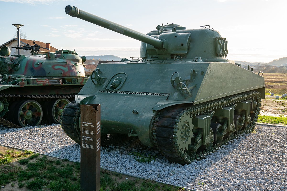 Натиснете снимката за да я уголемите  Име:A6306562.jpg Прегледи:0 Размер:246.2 КБ ID:6598419