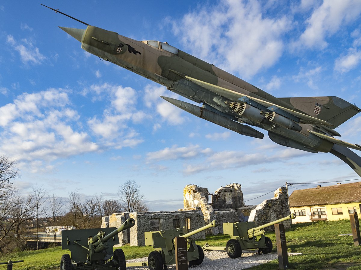 Натиснете снимката за да я уголемите  Име:PB300306.jpg Прегледи:0 Размер:230.1 КБ ID:6598422