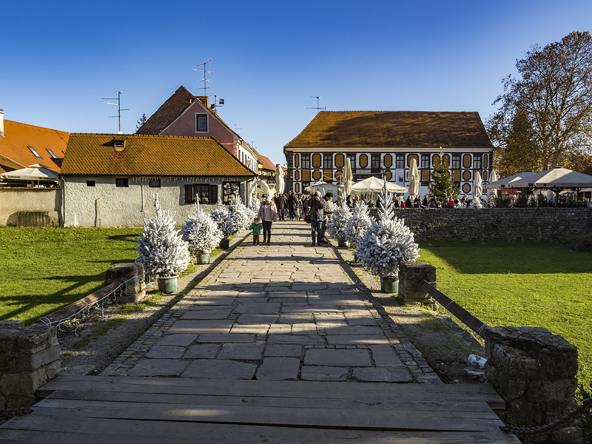 Натиснете снимката за да я уголемите

Име:PB300231.jpg
Прегледи:234
Размер:1.09 МБ
ID:6599596