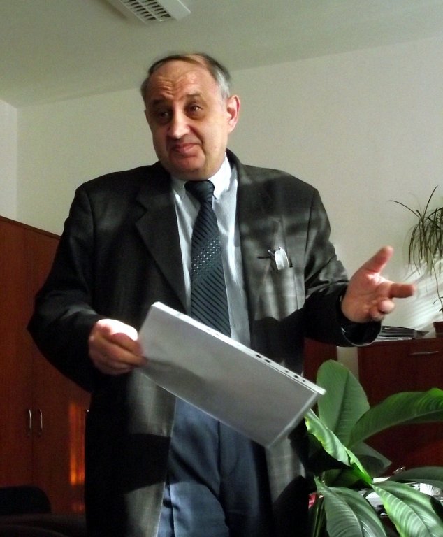 Доц. д-р Елиан Рачев   Снимка: Александра Маркарян