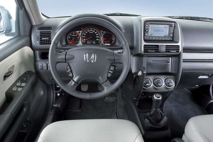 Натиснете снимката за да я уголемите  Име:Honda-CR-V-II-729x486-2763995d13ab251c.jpg Прегледи:1 Размер:106.9 КБ ID:6507404