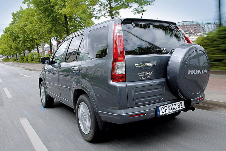 Натиснете снимката за да я уголемите  Име:Honda-CR-V-II-729x486-5f1b4dbadab4f005.jpg Прегледи:1 Размер:143.2 КБ ID:6507405