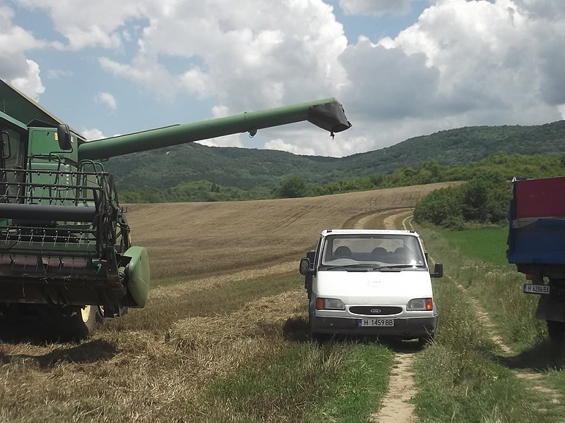 Натиснете снимката за да я уголемите  Име:DSCF0776.JPG Прегледи:0 Размер:732.9 КБ ID:6617573