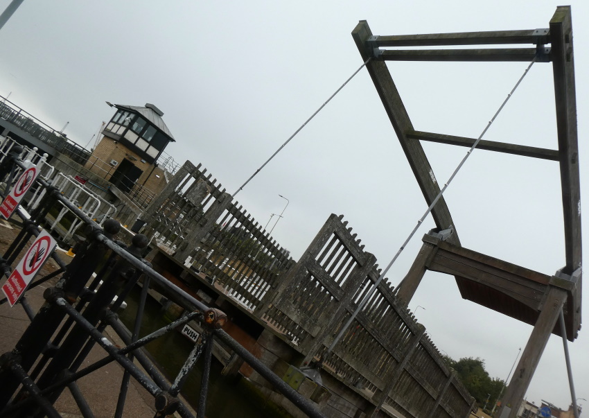 Натиснете снимката за да я уголемите

Име:1 (13).JPG
Прегледи:216
Размер:173.3 КБ
ID:6635777