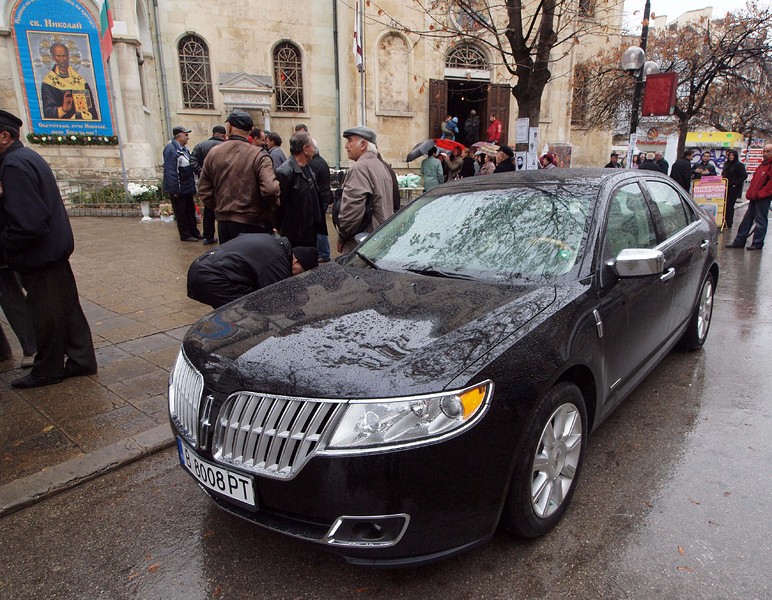 Линкълна на митрополит Кирил , Снимка: BGNES