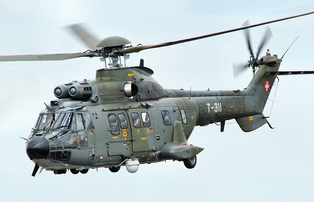 Натиснете снимката за да я уголемите

Име:1024px-AS332M1_Super_Puma_-_RIAT_2014_(center).jpg
Прегледи:1
Размер:102.1 КБ
ID:5802225