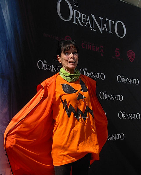 Натиснете снимката за да я уголемите

Име:485px-Geraldine_Chaplin_in_Madrid_(2007)_01.jpg
Прегледи:1
Размер:56.2 КБ
ID:6512680