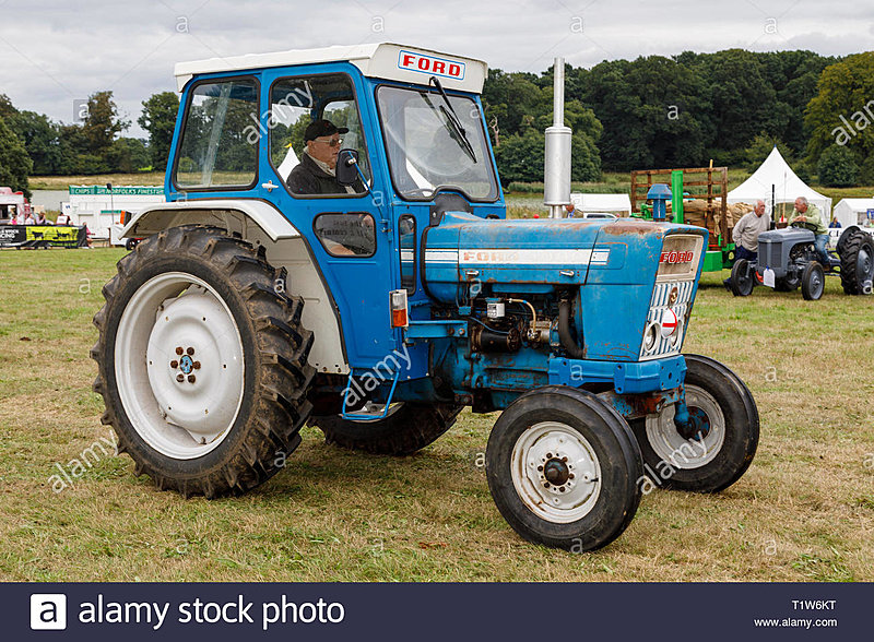 Натиснете снимката за да я уголемите

Име:1975-ford-4000-2wd-tractor-at-the-2018-aylsham-agricultural-show-norfolk-uk-T1W6KT.jpg
Прегледи:289
Размер:255.8 КБ
ID:6650336