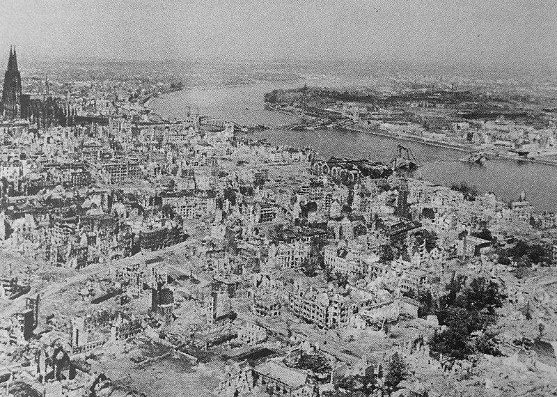Натиснете снимката за да я уголемитеИме:cologne-bombed.jpgПрегледи:0Размер:1,005.1 КБID:6663835