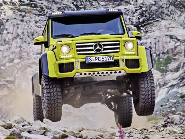 Натиснете снимката за да я уголемите

Име:01-2017-mercedes-benz-g550-4x4-2.jpg
Прегледи:376
Размер:93.6 КБ
ID:6699715