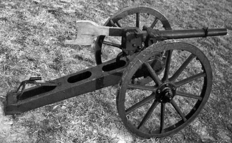 Натиснете снимката за да я уголемите

Име:37-cm-Gebirgsgeschuetz-M13.jpg
Прегледи:388
Размер:125.9 КБ
ID:6711784