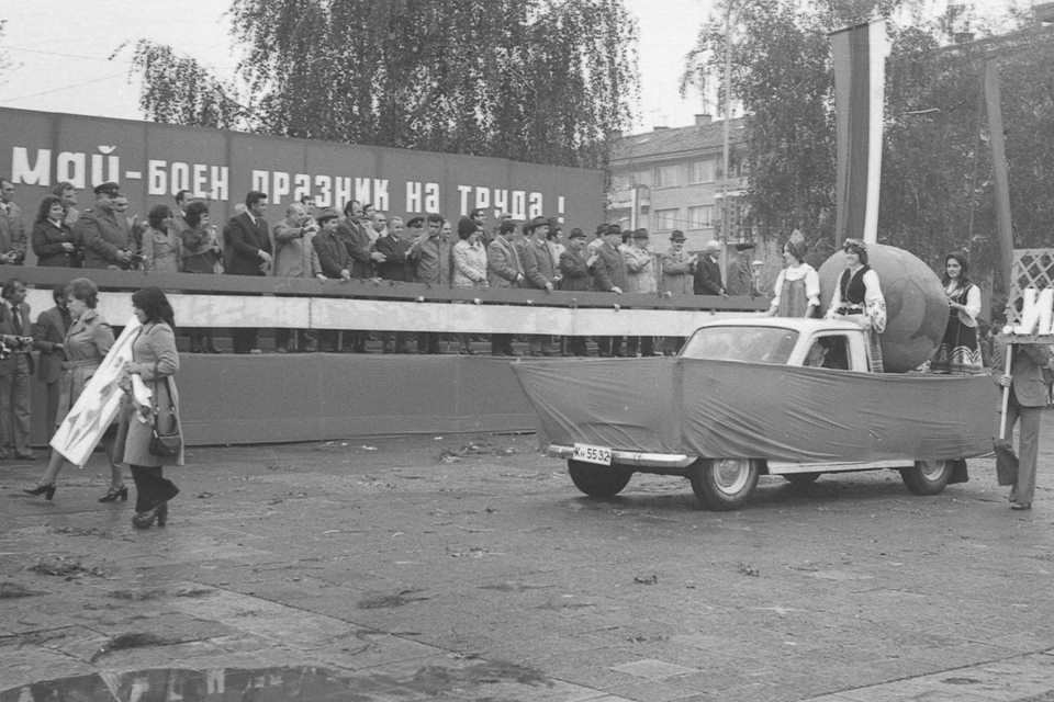 Натиснете снимката за да я уголемите

Име:60137375_2127124217335986_5604131859635109888_n.jpg
Прегледи:632
Размер:129.7 КБ
ID:6737867