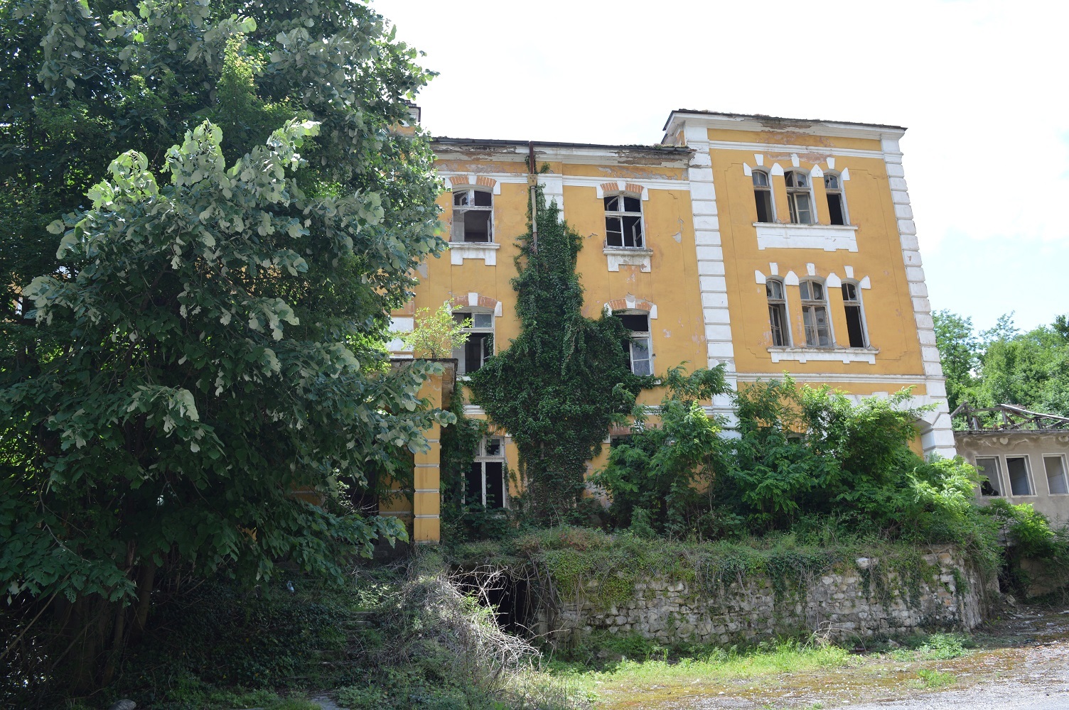 Натиснете снимката за да я уголемите

Име:DSC_0055A.jpg
Прегледи:314
Размер:690.6 КБ
ID:6741342