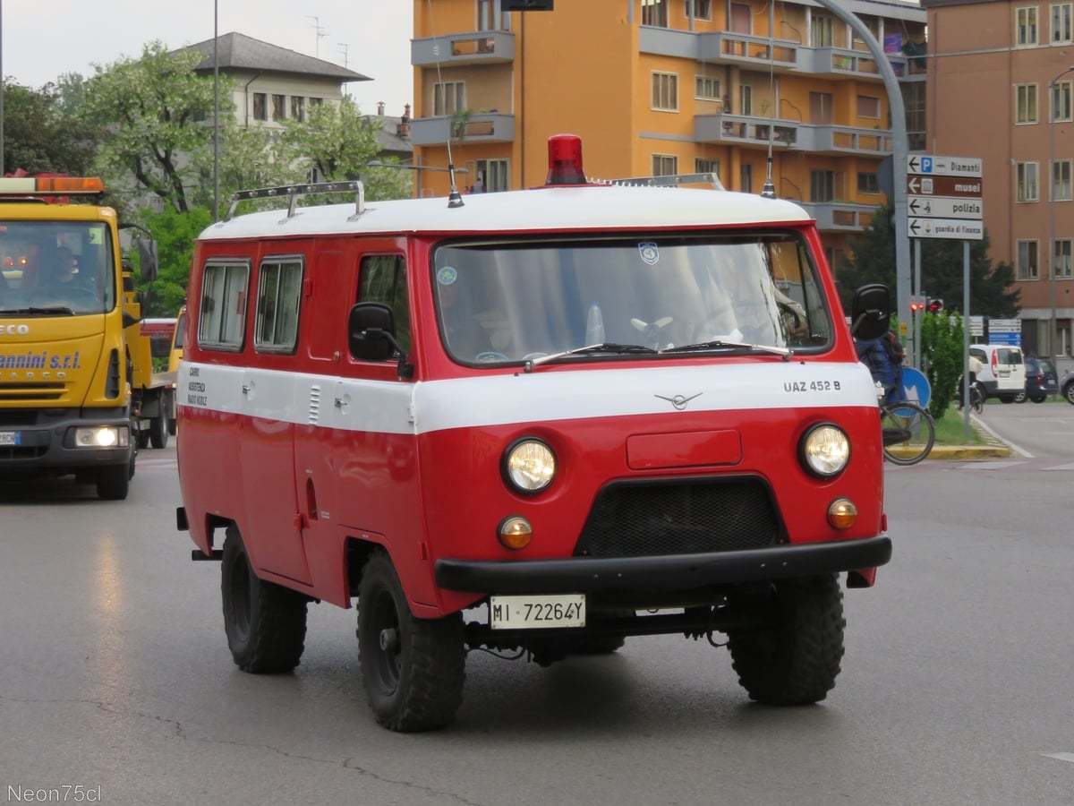 Натиснете снимката за да я уголемите  Име:92-2-@-UAZ 3962-lineyka-.jpg Прегледи:0 Размер:100.4 КБ ID:6750488