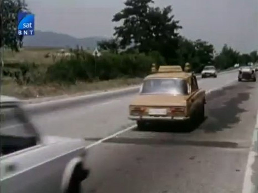 Натиснете снимката за да я уголемите

Име:338-10-3-@-Moskvich 2140-paralelno proizvodstvo-avtomobili za tehnicheska pomosht na Putna pomosht-SBA-.jpg
Прегледи:680
Размер:65.5 КБ
ID:6758628