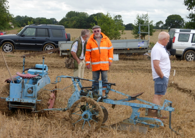 Натиснете снимката за да я уголемите  Име:P1180354.JPG Прегледи:0 Размер:213.2 КБ ID:6768347