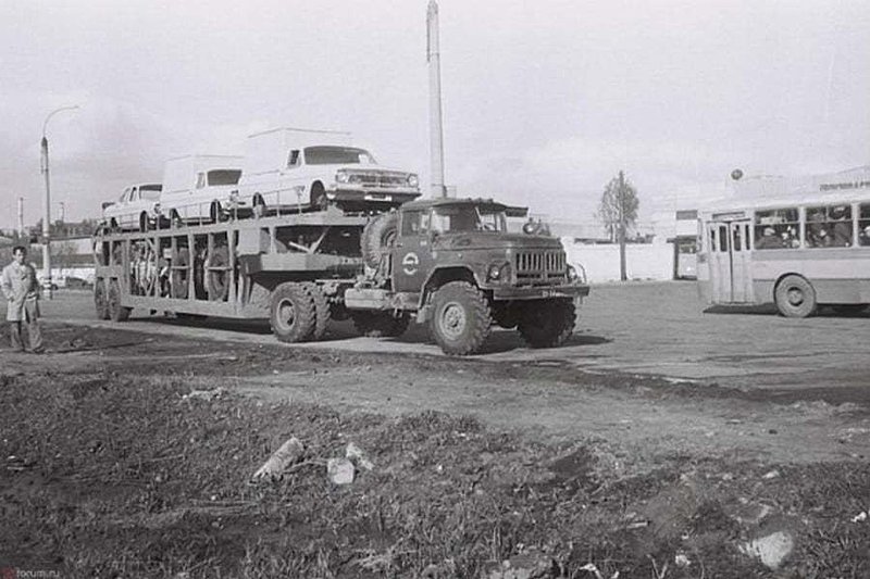 Натиснете снимката за да я уголемите

Име:zil.jpg
Прегледи:1811
Размер:54.8 КБ
ID:6771870