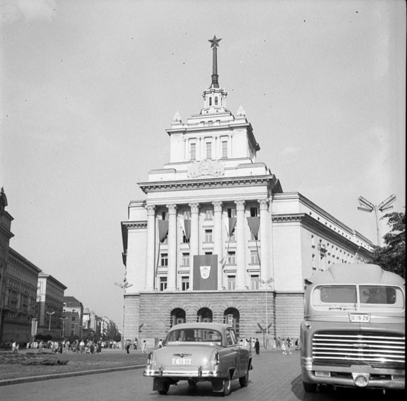 Натиснете снимката за да я уголемите

Име:Ikarus 55.jpg
Прегледи:959
Размер:97.7 КБ
ID:6788442