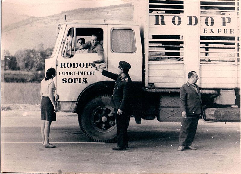 Натиснете снимката за да я уголемите

Име:rodopi.jpg
Прегледи:830
Размер:211.9 КБ
ID:6793842