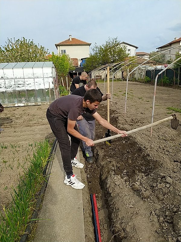 Натиснете снимката за да я уголемите

Име:IMG-dbfb762120862dd9b532cd02e02fe81e-V.jpg
Прегледи:770
Размер:224.3 КБ
ID:6847939