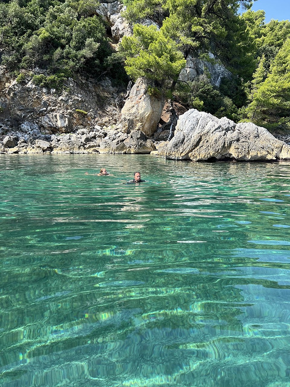 Натиснете снимката за да я уголемите

Име:6F35CD9C-852A-4EC9-9ED8-EDAEC6697F73.jpeg
Прегледи:503
Размер:978.6 КБ
ID:6888221