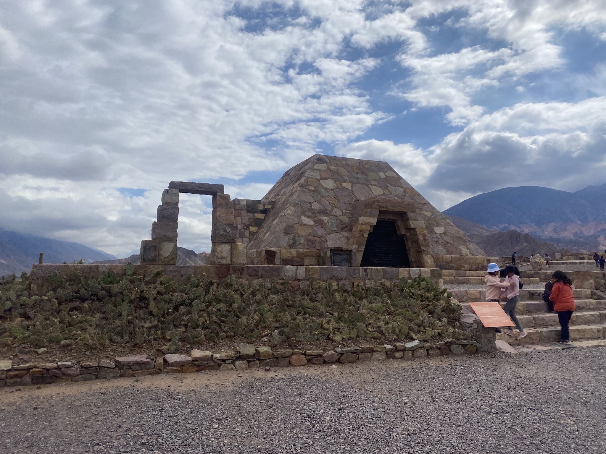 Натиснете снимката за да я уголемите

Име:IMG_9033.jpeg
Прегледи:1815
Размер:1.01 МБ
ID:6906151